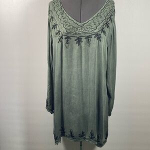 Anandas Collection Tunic/Dress Women Size Plus (check measurements) Faded Green